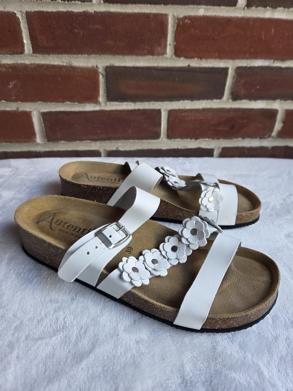 Autenti White Floral Leather Footbed Slide Sandals EU 39 US 8.5 Comfort - Picture 8 of 12